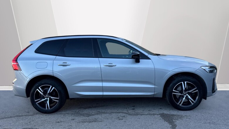 Volvo Xc60 2.0 B4D R DESIGN 5dr AWD Geartronic Diesel Estate